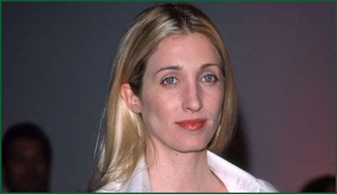 Carolyn Bessette-Kennedy Cause Of Death How Did Carolyn Bessette-Kennedy Die?